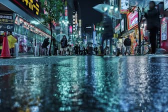 Deep Rain Captions for Instagram
